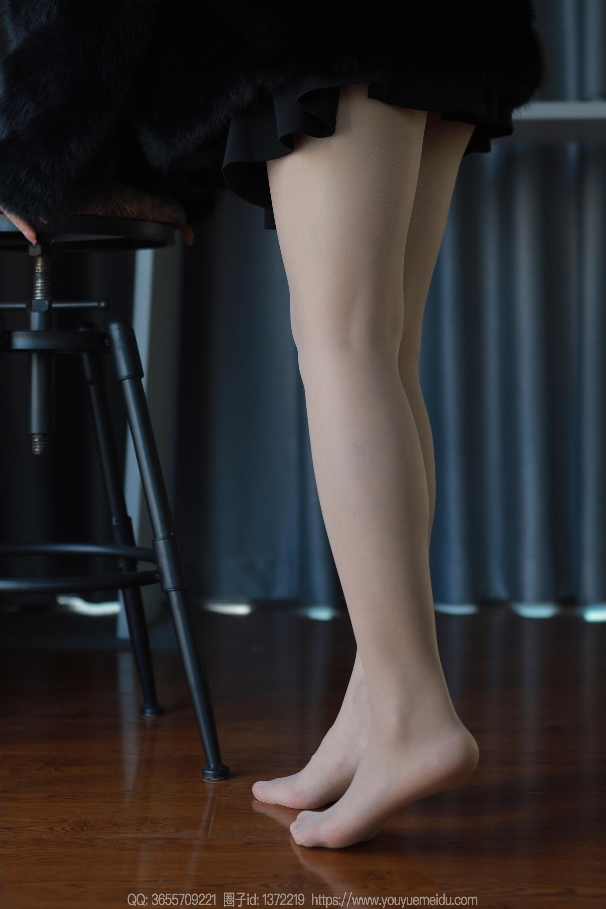 IESS异思趣向  2023.12.05 丝享家 1603 小婕《黑色大衣》